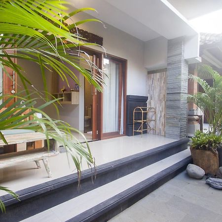 Nang Ade House Hotel Ubud Exterior foto
